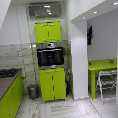 Jasmin White Apartment Szkopje Kültér fotó