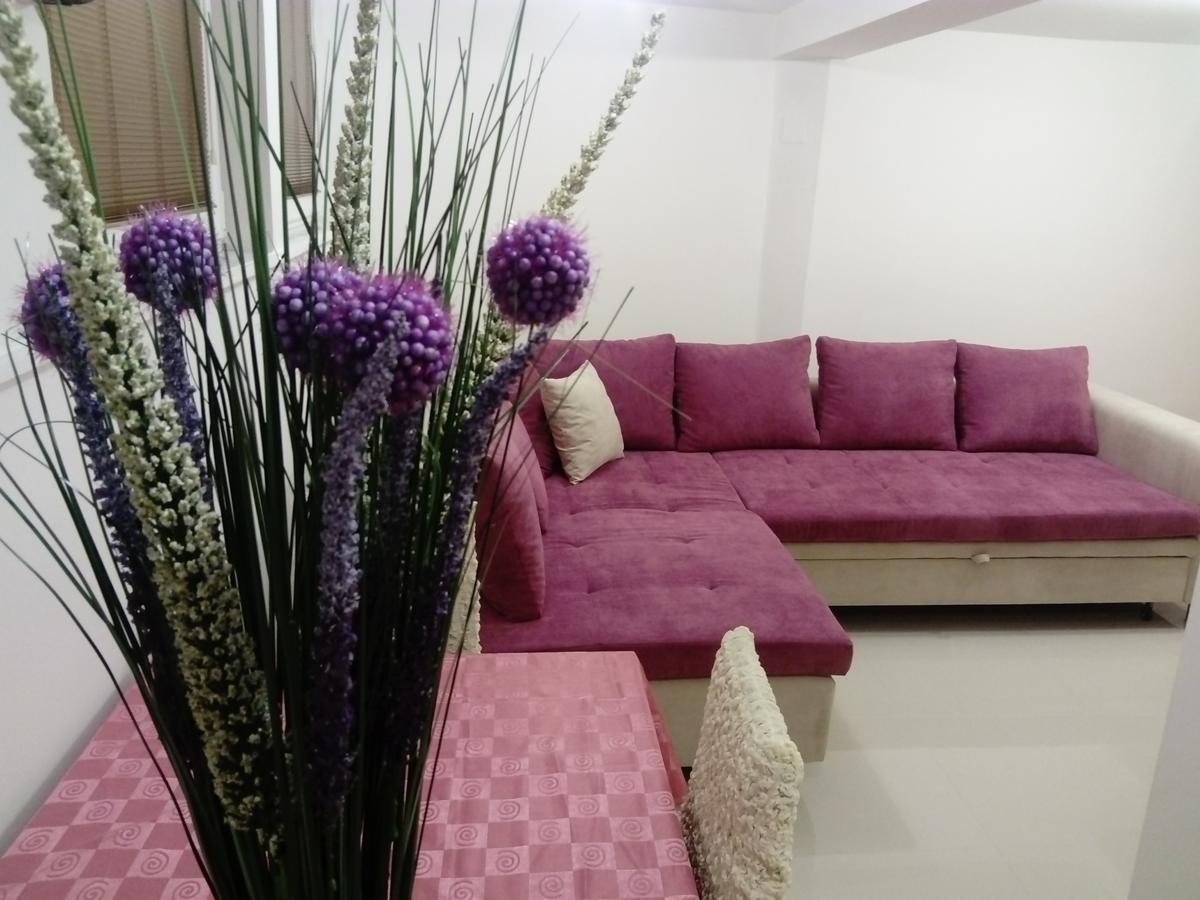 Jasmin White Apartment Szkopje Kültér fotó