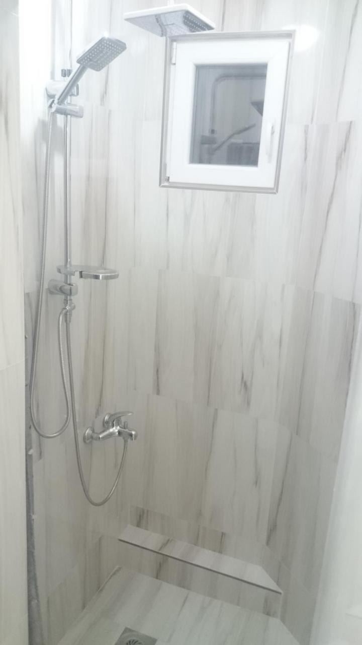 Jasmin White Apartment Szkopje Kültér fotó