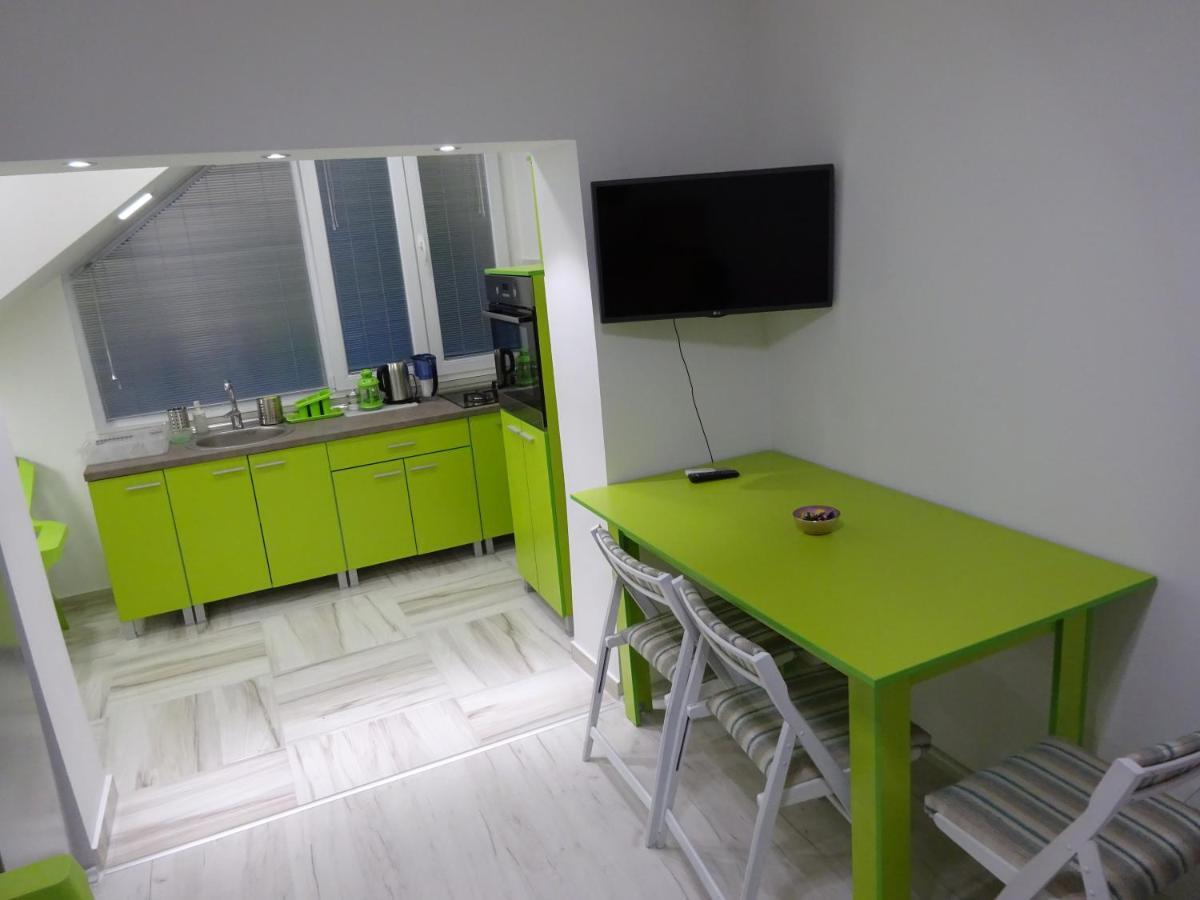 Jasmin White Apartment Szkopje Kültér fotó