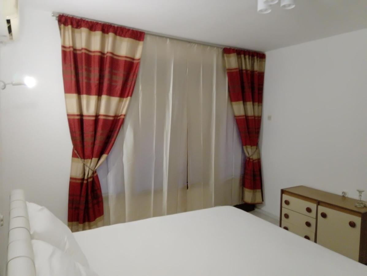 Jasmin White Apartment Szkopje Kültér fotó
