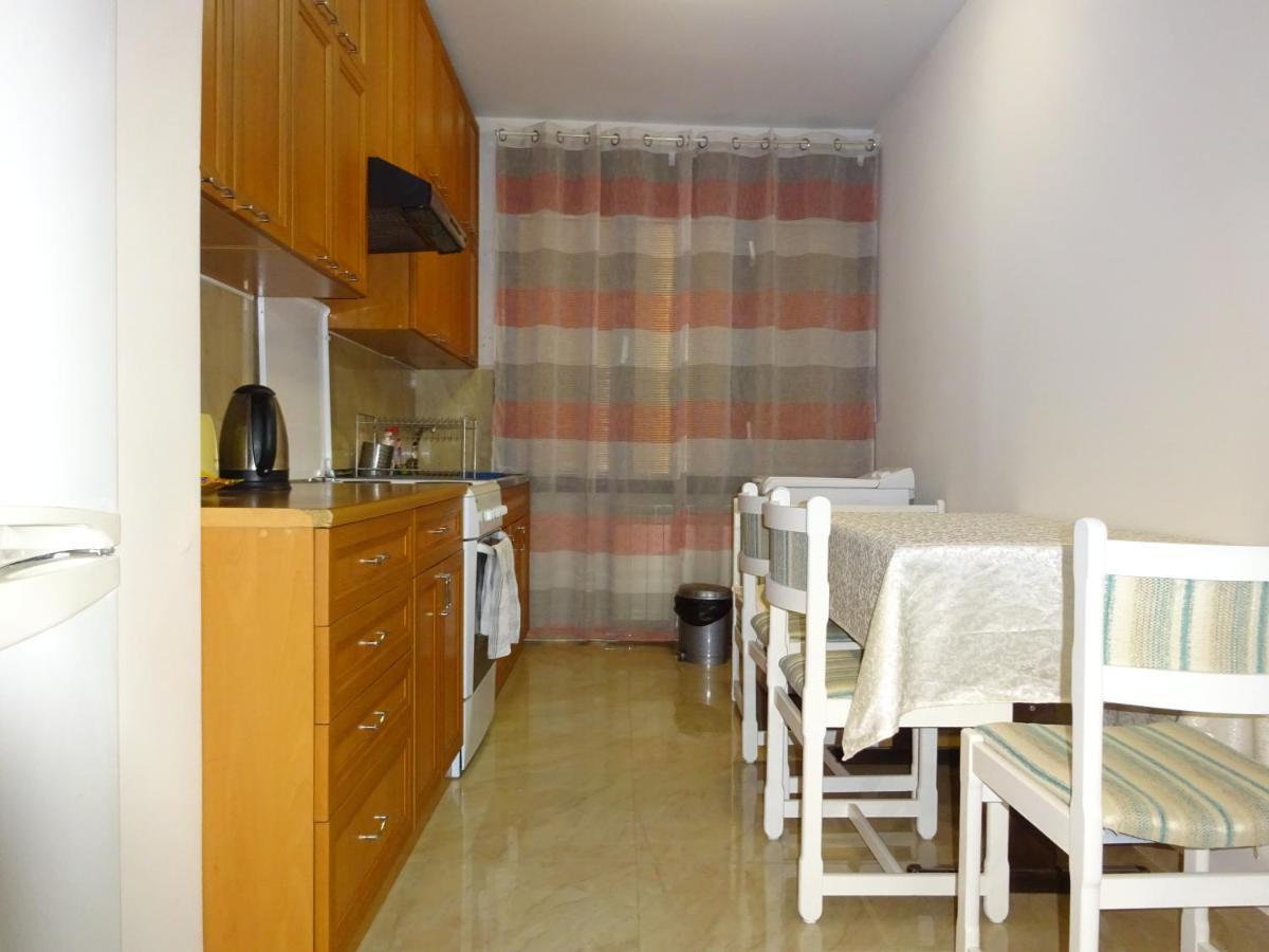 Jasmin White Apartment Szkopje Kültér fotó